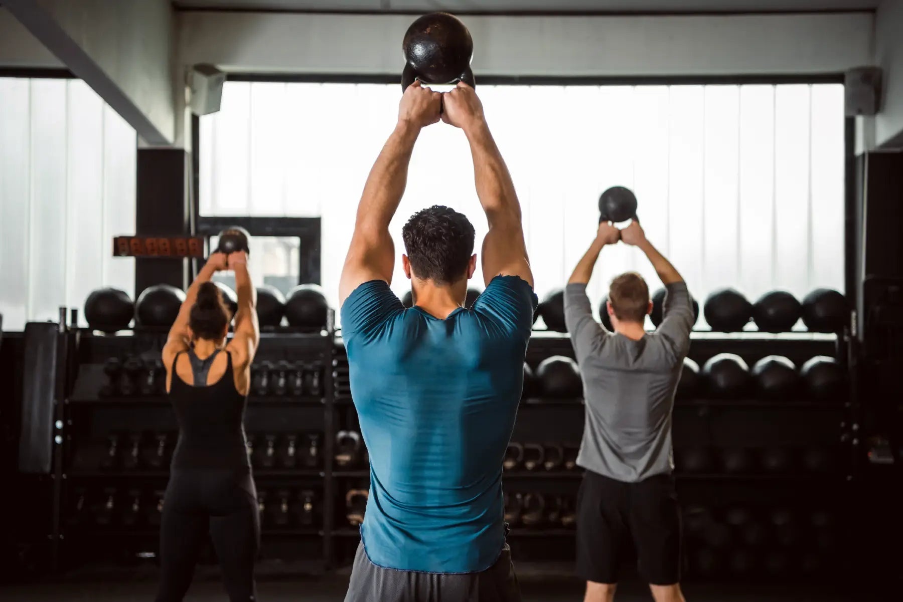 Should You Wear Cologne to the Gym? An Etiquette Test to Pass